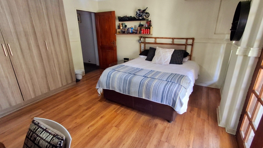 5 Bedroom Property for Sale in Roodia Free State